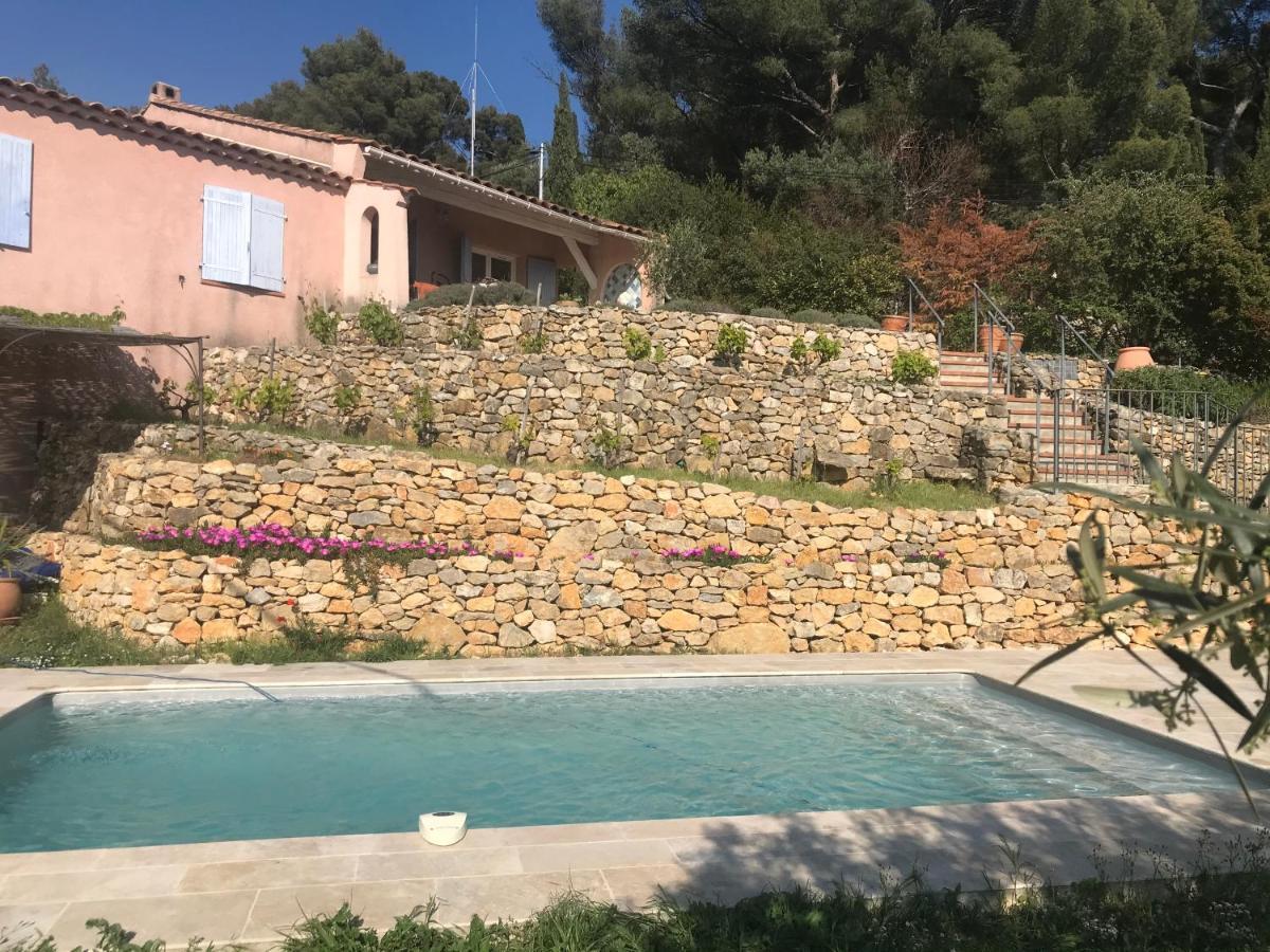 Hauteurs De Toulon : Charmant Studio Piscine Extérieur photo