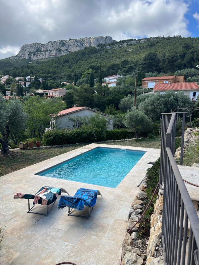 Hauteurs De Toulon : Charmant Studio Piscine Extérieur photo